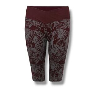 Astro Remiges Six Sense clairvoyant Compression workout Shorts Crimson Moonbeam
